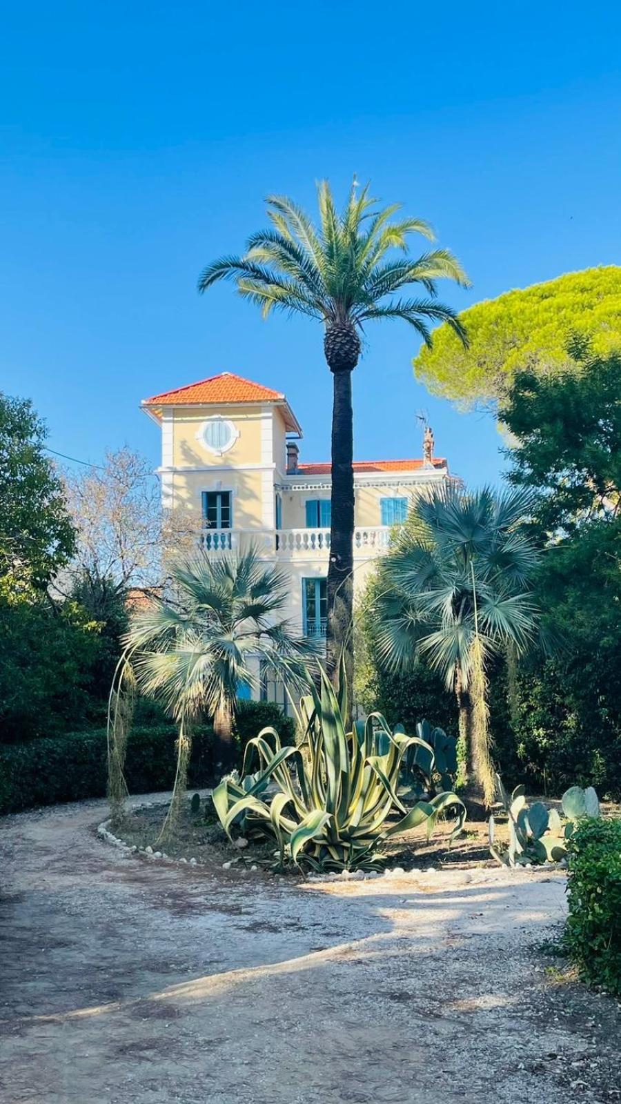 Villa Jacqueline ラ・セーヌ・シュル・メール エクステリア 写真